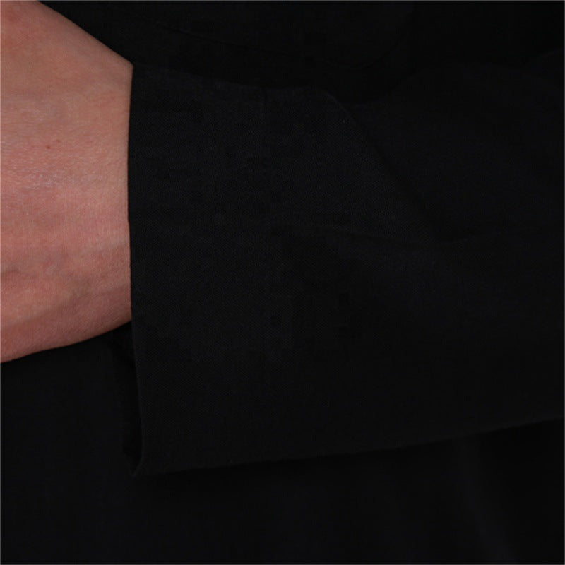 Cotton and linen long-sleeved men's black Thobe - Hallafa This Cotton Thobe for men features buttons, making it perfect for everyday wear. · Fabric name: cotton and linen · Main fabric composition: cotton #