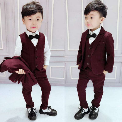 Boy´s 3-pieces suit M6 - Hallafa Boy's classic three-piece suit--the perfect option for any special occasion! Available in three great colors. · Material: Polyester 1.Please allow 2-3cm differences due to manual measurement. 2.As you know, the different computers display colors differently, the color of the actual item may vary slightly from the following images. #