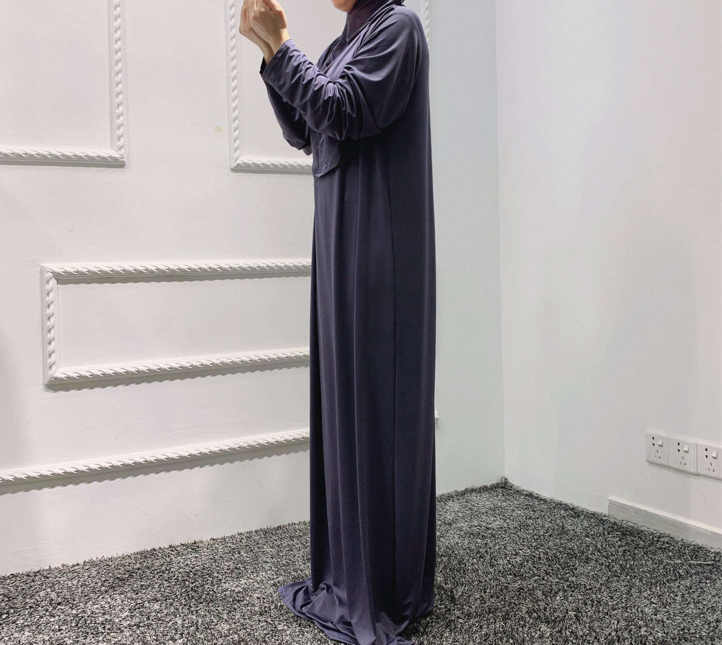 Prayer dress with hijab - Hallafa Slip into stylish serenity with this solid-colored prayer dress, crafted from a comfy stretch fabric that easily fits sizes 36-52. Perfect for Muslim women! Fabric Name : Polyester Fiber Size Information: (CM) Length One size 141 #