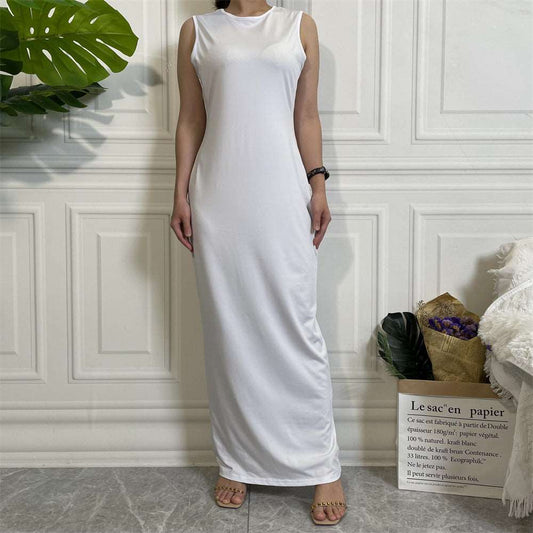 Solid color sleeveless inner dress - Hallafa Look great and feel comfortable in this stylish sleeveless bottomed dress. The solid color allows you to create your own perfect look. Show off your style in this versatile dress. Size Information: Note: As you know, the different computers display colors differently, the color of the actual item may vary slightly from the following images. #