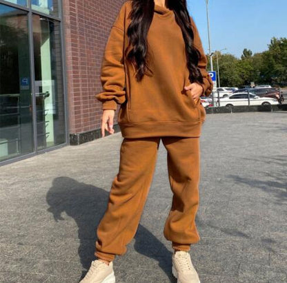 "Camel Women's hoodie with trousers tracksuit"